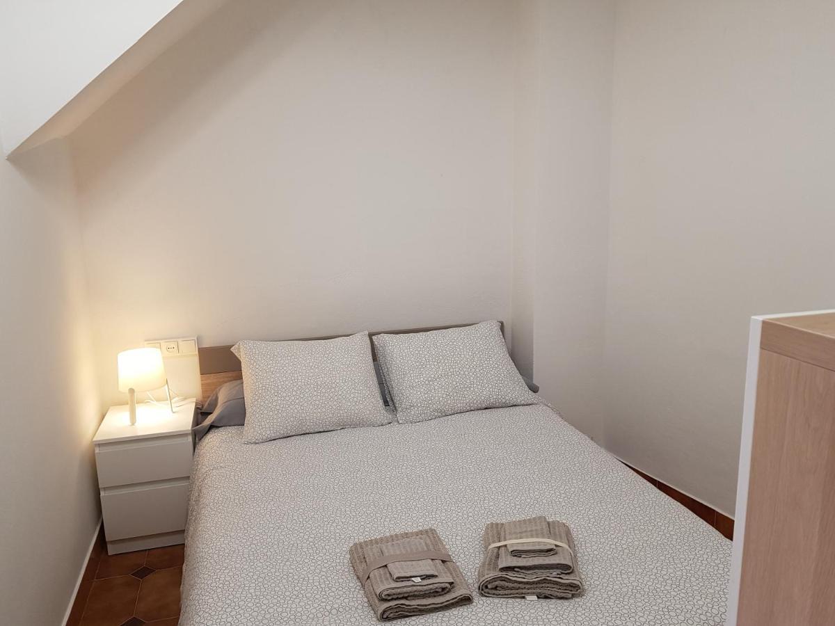 Casual House Valence